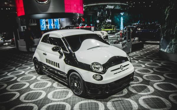 Знаменитое тюнинг-ателье превратило автомобиль Fiat в персонажа из “Звездных войн” (ФОТО)