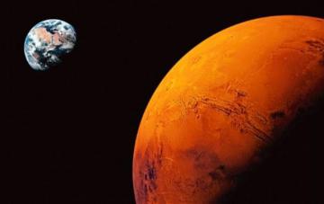 Ученые представили снимки высохшей реки на Марсе (ФОТО)