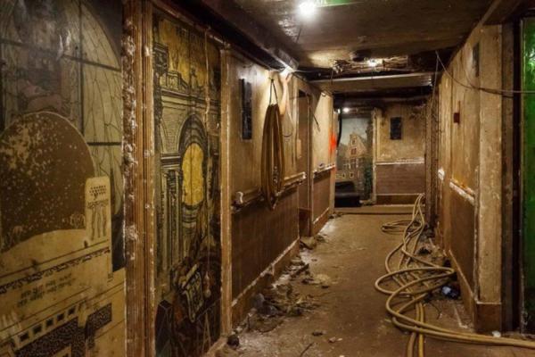 Затонувший лайнер Costa Concordia превратился в корабль-призрак (ФОТО)