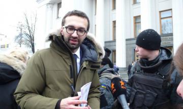 Депутат от “Блока Порошенко” будет судиться с соратником премьер-министра Украины