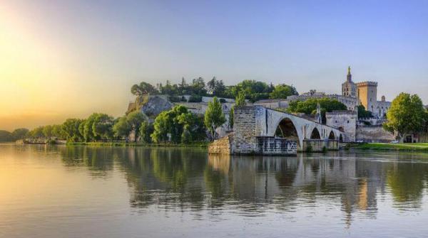 Лазурная сказка: 10 городов Французской Ривьеры, которые необходимо посетить (ФОТО)