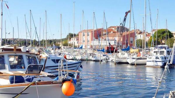 Лазурная сказка: 10 городов Французской Ривьеры, которые необходимо посетить (ФОТО)