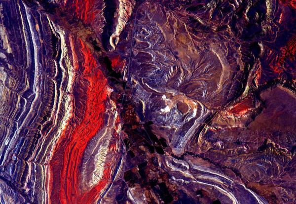 В NASA показали фотографии из космоса, сделанные в новом году (ФОТО)