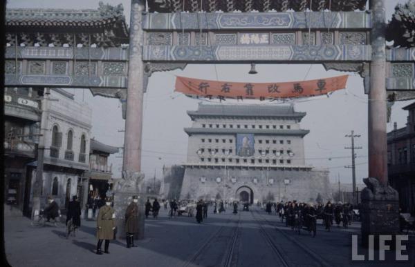 Восхитительная Азия. Как выглядела Поднебесная после войны (ФОТО)