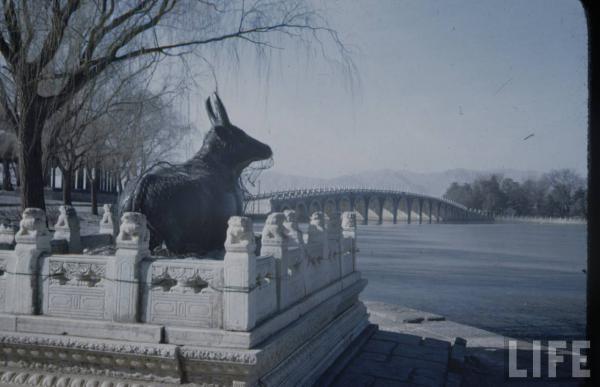 Восхитительная Азия. Как выглядела Поднебесная после войны (ФОТО)