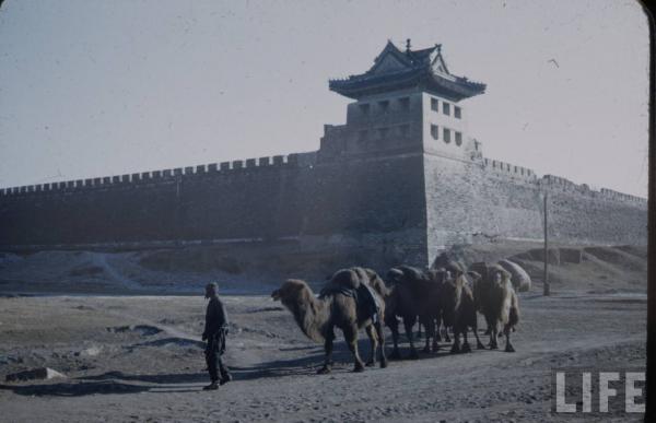 Восхитительная Азия. Как выглядела Поднебесная после войны (ФОТО)