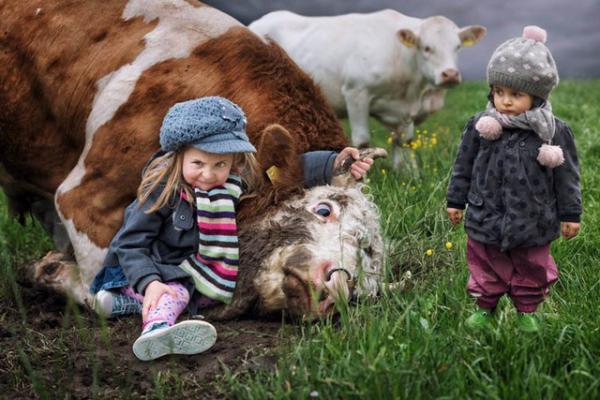 Папины дочки! Когда отцы слишком плотно берутся за воспитание (ФОТО)