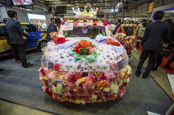 Шоу страны Восходящего солнца: самые странные машины автосалона в Токио (ФОТО)