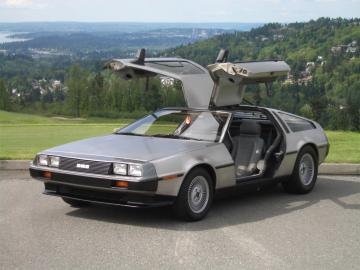 DeLorean возобновит производство машин из фильма «Назад в будущее»