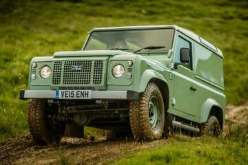 Land Rover попрощался с внедорожником Defender