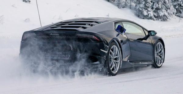 Lamborghini приступил к тестам самого быстрого суперкара Huracan (ФОТО)