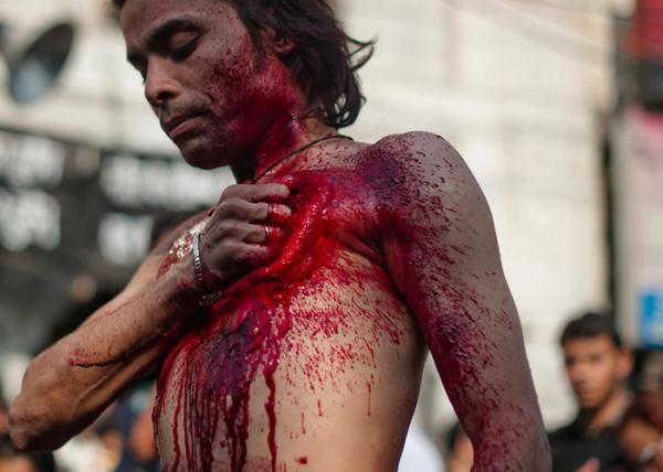 10 ужасных и шокирующих праздников народов мира (ФОТО)