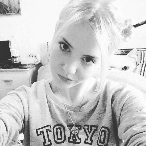 Актеры заднего плана, или как испортить селфи другу (ФОТО)