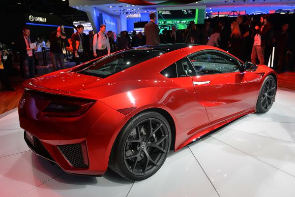Суперкар Acura NSX, или как потратить 1,2 миллиона долларов (ФОТО)