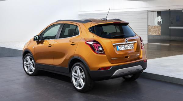 Opel готовит премьеру обновленного кроссовера Mokka (ФОТО)