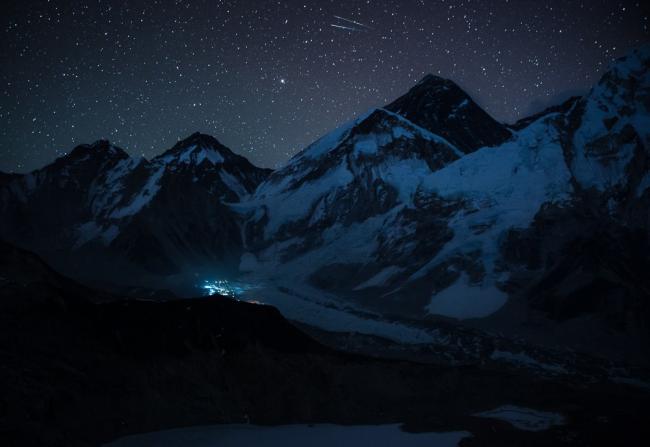 Захватывающая красота горных вершин (ФОТО)