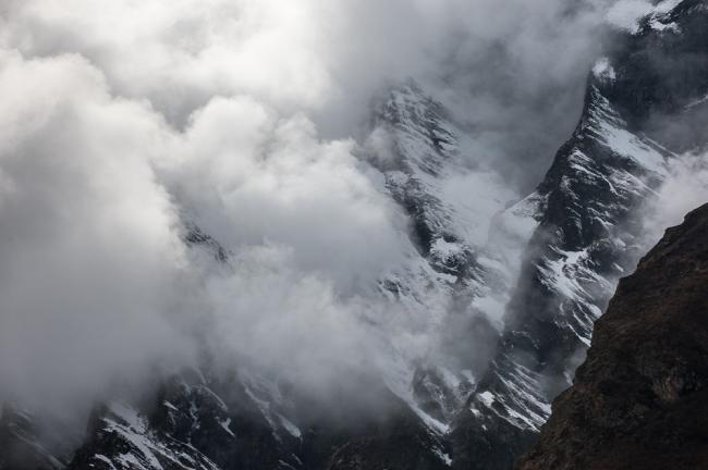 Захватывающая красота горных вершин (ФОТО)