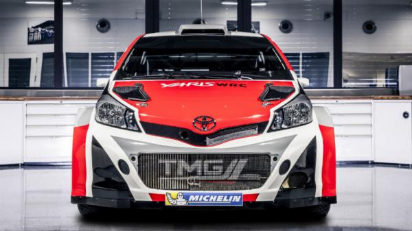 Toyota обновила боевую раскраску для Yaris WRC (ФОТО)