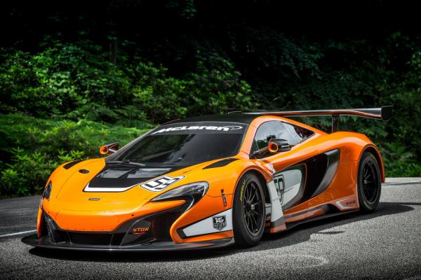 McLaren 650S GT3. Британцы показали "заряженный" суперкар (ФОТО)