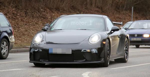 Porsche тестирует «заряженное» купе 911 GT3 2017 (ФОТО)