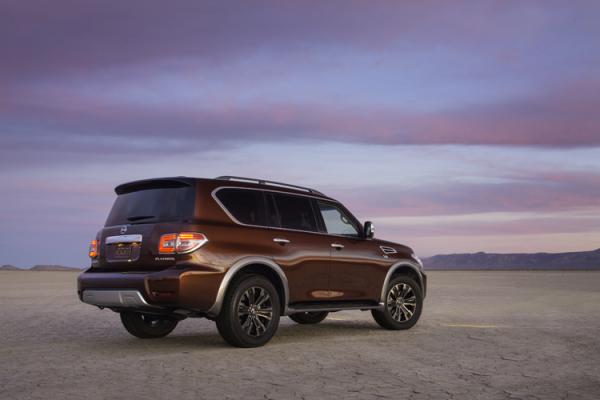 Nissan Armada обновил свой экстерьер  (ФОТО)