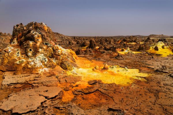 Чудеса природы: самый низкий вулкан в мире (ФОТО)