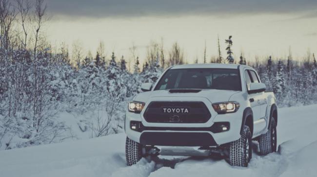 Toyota представила суровый внедорожник Tacoma (ФОТО) Toyota представила суровый внедорожник Tacoma (ФОТО)