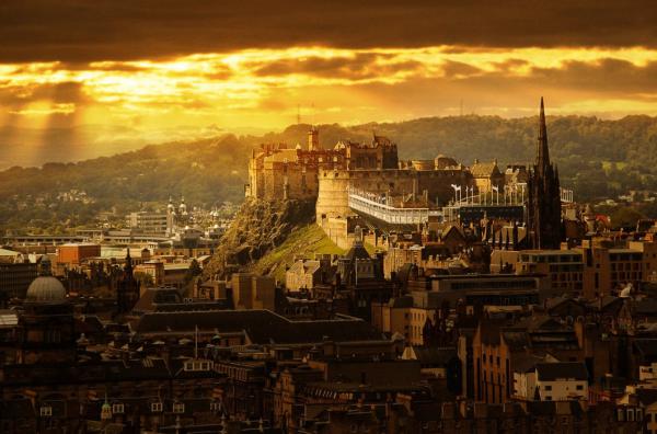 ТОП-10 самых красивых замков планеты (ФОТО)