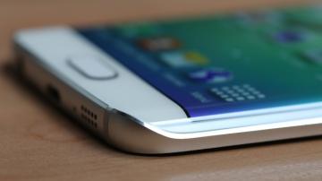 В Сети появились новые изображения флагманских смартфонов Samsung (ФОТО)