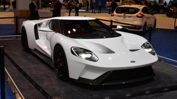 Автошоу в Городе Ветров: самые яркие новинки автовыставки в Чикаго (ФОТО)