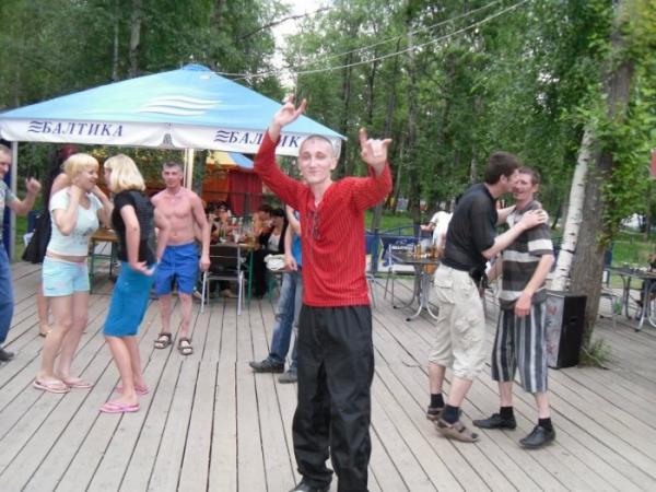 Провинциальные дискотеки. Вот что значит деревня в крови (ФОТО)