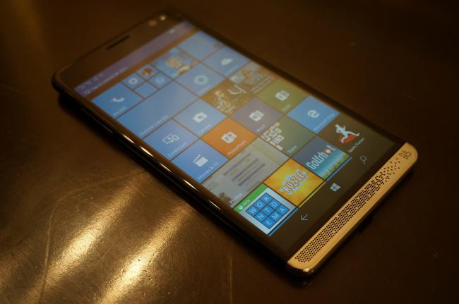 HP представила смартпэд на Windows 10 Mobile (ФОТО)