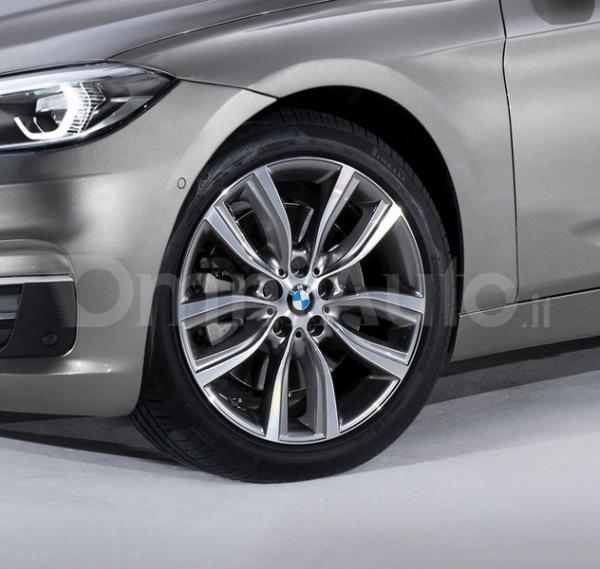 BMW 1-Series. Немцы показали обновленную версию хетчбэка (ФОТО)