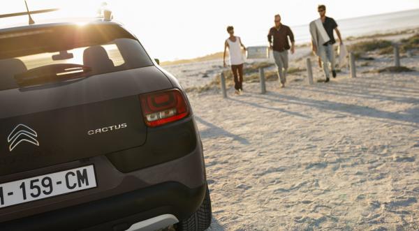 Citroen выпустил спецверсию C4 Cactus (ФОТО)