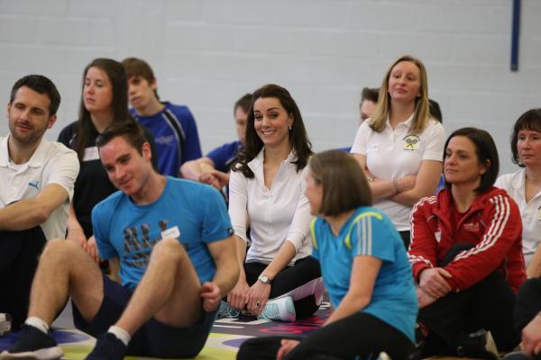 Кейт Миддлтон доказала, что не беременна (ФОТО)