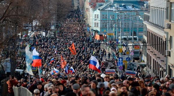 В Москве прошел многотысячный марш памяти Бориса Немцова (ФОТО)