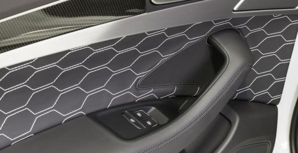 Audi S8 Talladega. Немцы представили тюнингованный седан (ФОТО)