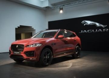 В Киеве показали кроссовер Jaguar F-Pace