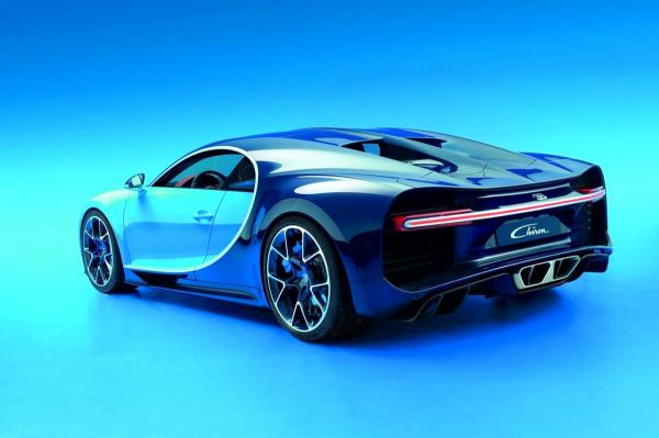 Дождались. Компания Bugatti представила гиперкар Chiron (ФОТО)