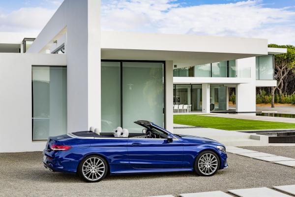 Mercedes показал долгожданный кабриолет C-Class (ФОТО)