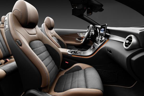 Mercedes показал долгожданный кабриолет C-Class (ФОТО)