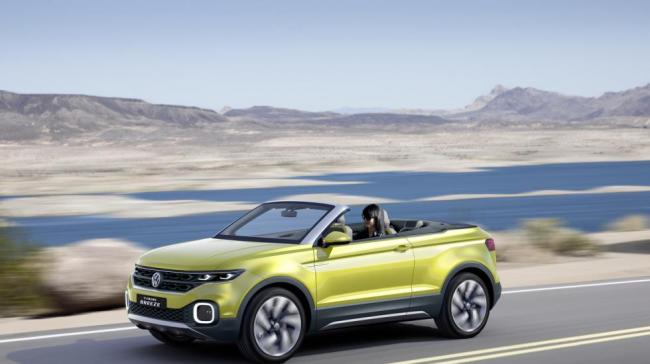 Компания Volkswagen представила компактный кроссовер-кабриолет T-Cross Breeze (ФОТО)