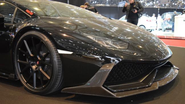 В Женеве показали эксклюзивную версию Lamborghini Huracan (ФОТО)