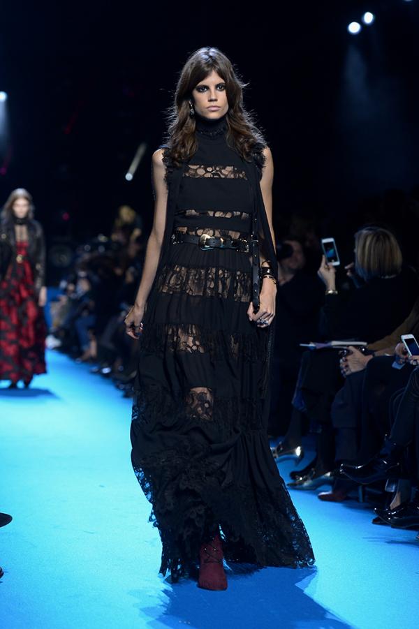 Мрачные цвета. Чем запомнился показ коллекции Elie Saab (ФОТО)