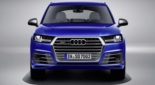 Audi SQ7. Немцы представили "заряженный" кроссовер (ФОТО)