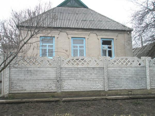 Террористы обстреляли жилые районы Авдеевки (ФОТО)
