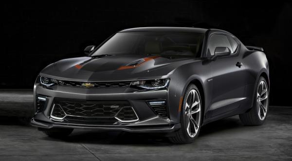 Компания Chevrolet показала юбилейную версию Camaro (ФОТО)