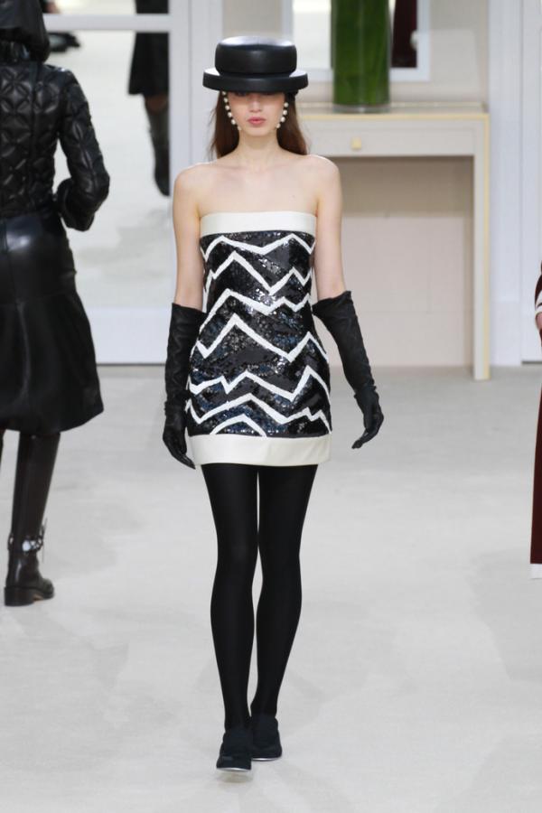 Сплошной жемчуг. Как проходил показ коллекции Chanel (ФОТО)