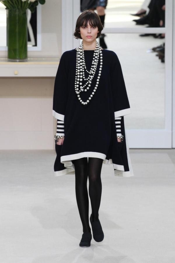Сплошной жемчуг. Как проходил показ коллекции Chanel (ФОТО)