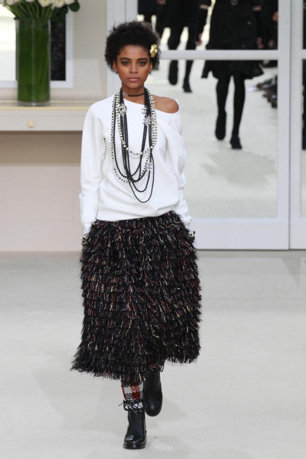 Сплошной жемчуг. Как проходил показ коллекции Chanel (ФОТО)